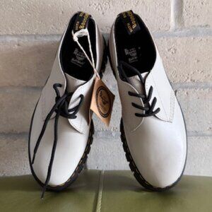 Dr. Martens Audrick 3-Eye oxford in cobblestone gray size US W 10/EU 42/8 UK